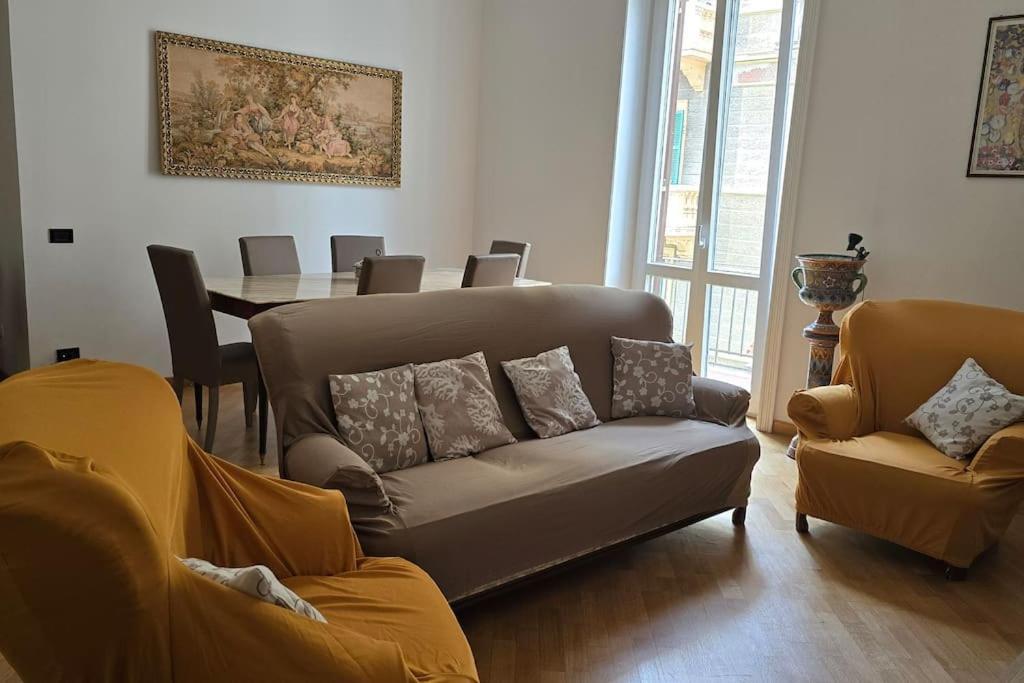 Tra Mare E Castello Appartement La Spezia Buitenkant foto