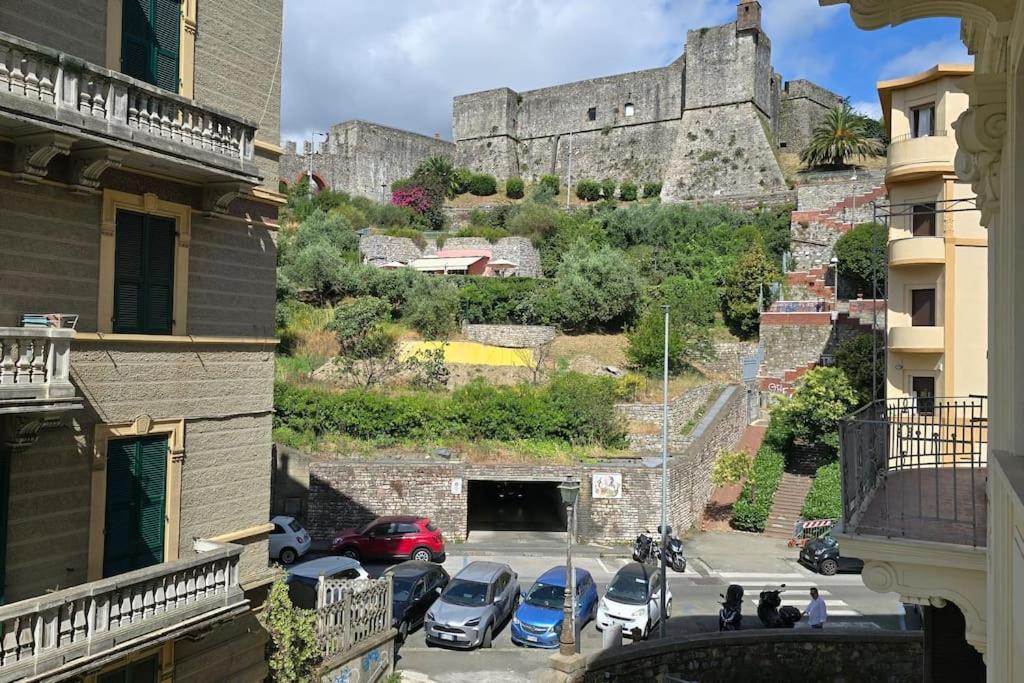 Tra Mare E Castello Appartement La Spezia Buitenkant foto